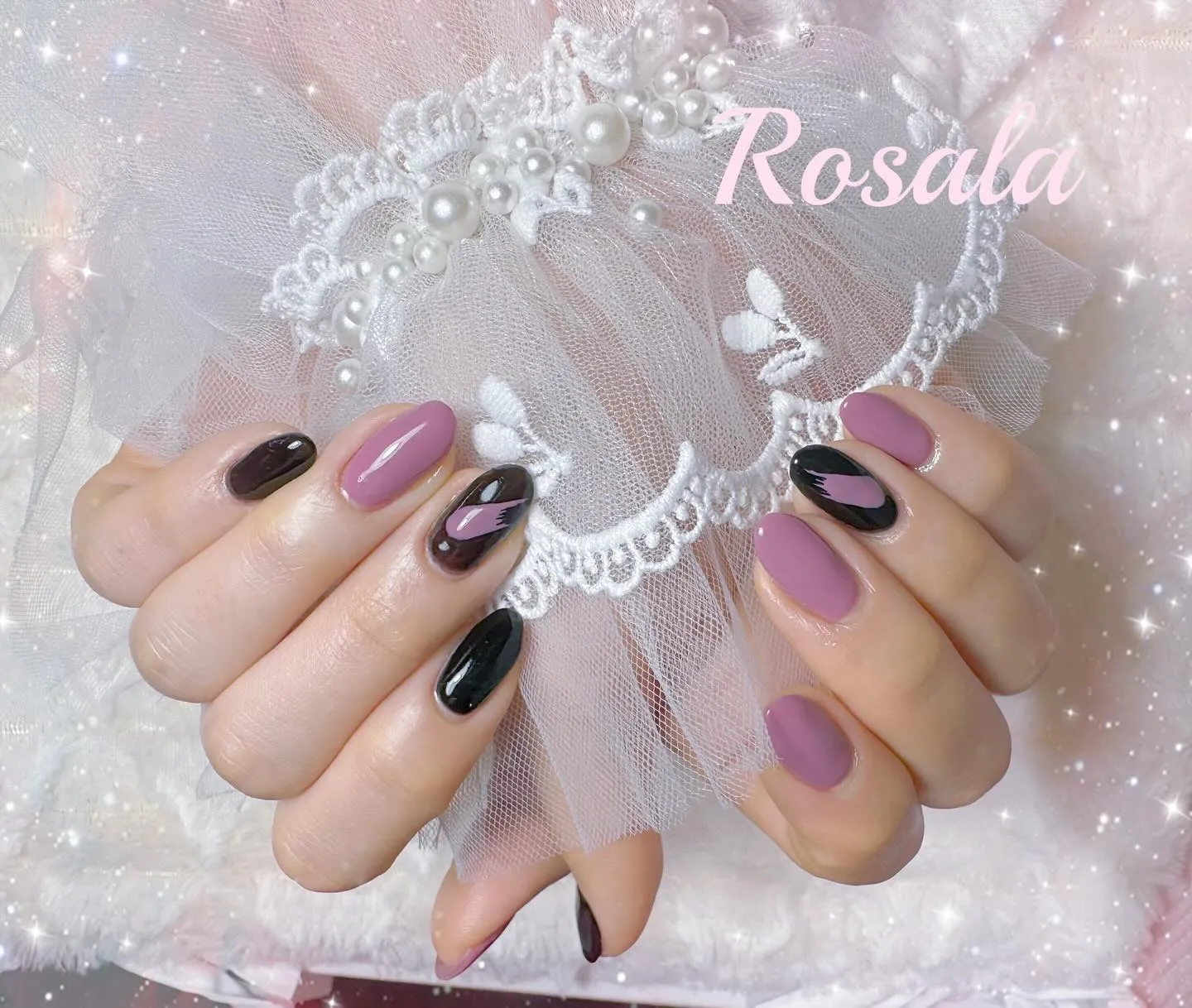 今回は持ち込みデザインのネイルをさせていただきました♡